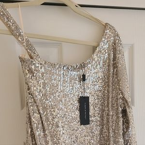 Cable & Gauge Silver Sequined US Size M Top Never Worn